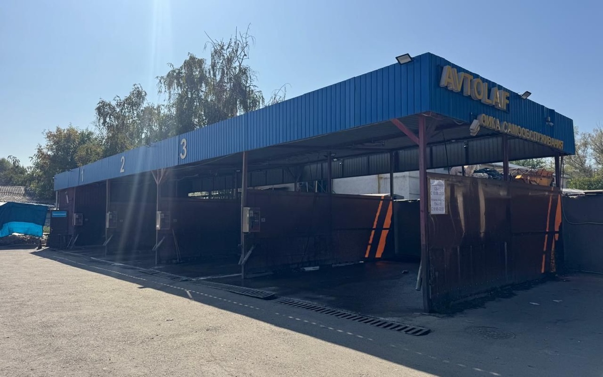 Очередную автомойку сносят в Алматы