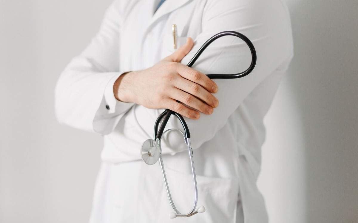 Гонконгский грипп: почему нельзя откладывать визит к врачу — объясняет ученый