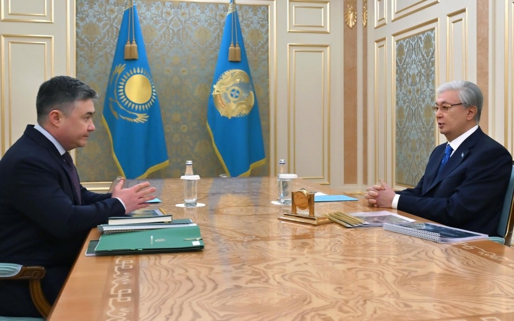 Снижение инфляции и цифровая трансформация — Токаев дал поручения главе Нацбанка