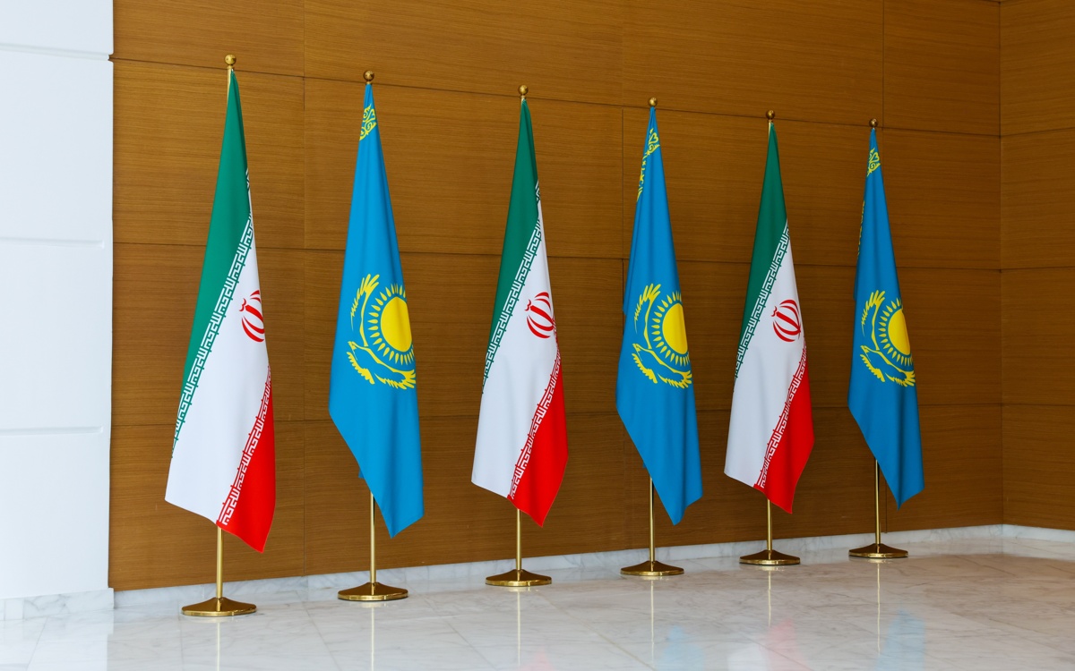 Казахстан и Иран договорились увеличить объем товарооборота