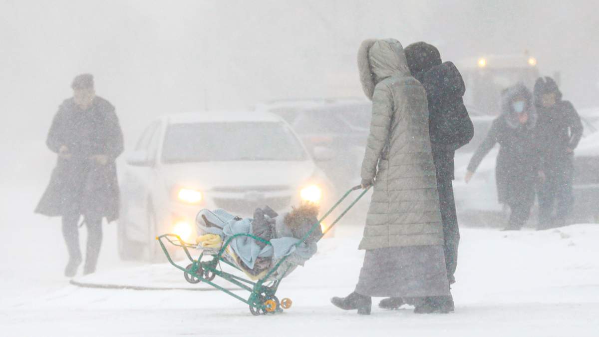 Метель и гололед: штормовая погода ожидается в 16 регионах Казахстана и Астане