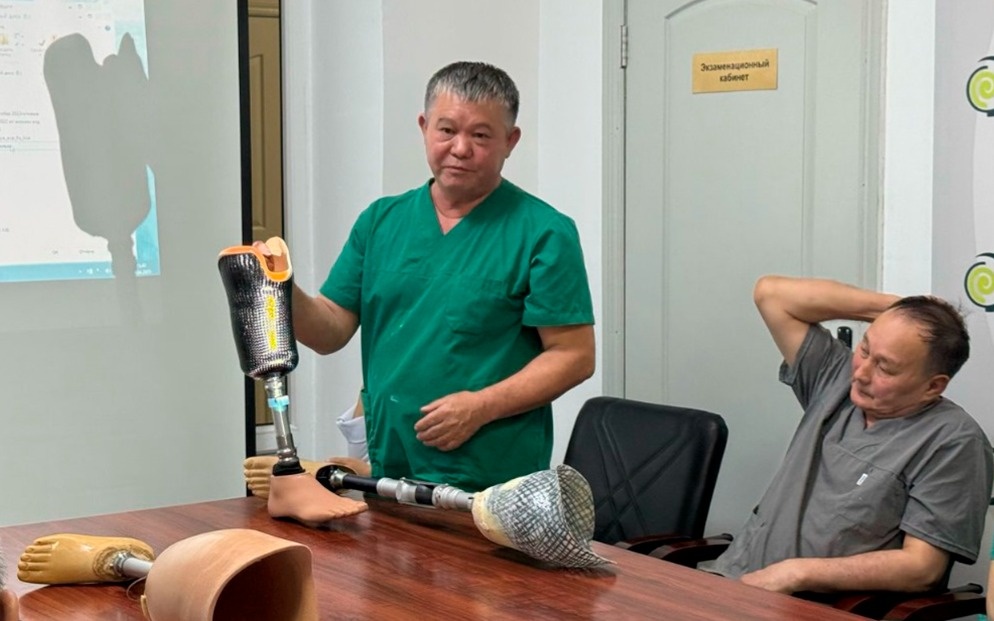 Как изготавливают протезы в Казахстане — репортаж