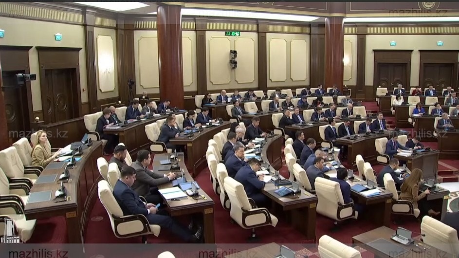 Казахстан и Франция договорились о реадмиссии граждан