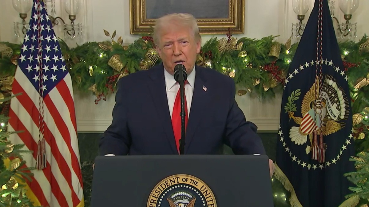 Мигранты, тарифы, возврат налогов: о чем говорил Трамп в своем обращении к американцам