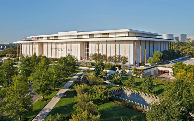 Центр Кеннеди переименуют в честь Дональда Трампа