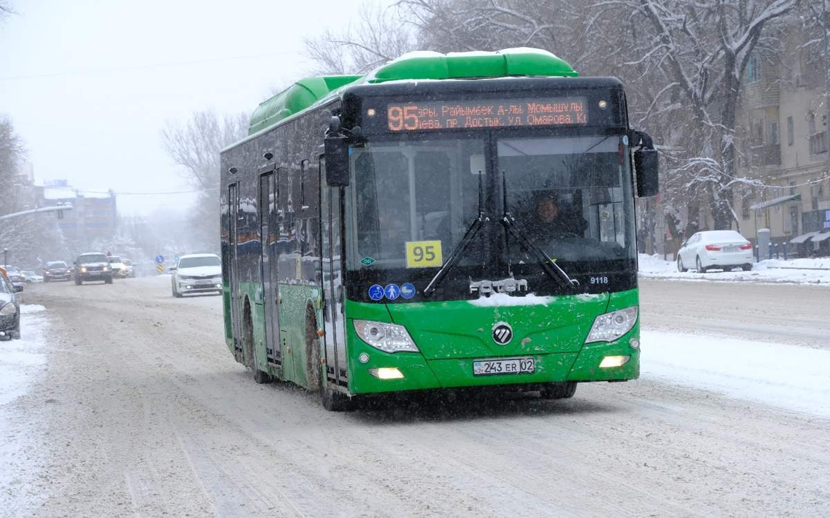 Пять автобусных маршрутов изменят схемы движения в Алматы