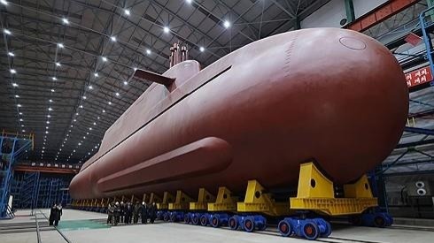 КНДР показала снимки своей атомной подлодки