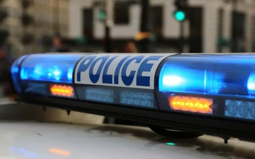 Полиция Парижа задержала 40 человек за фейерверки