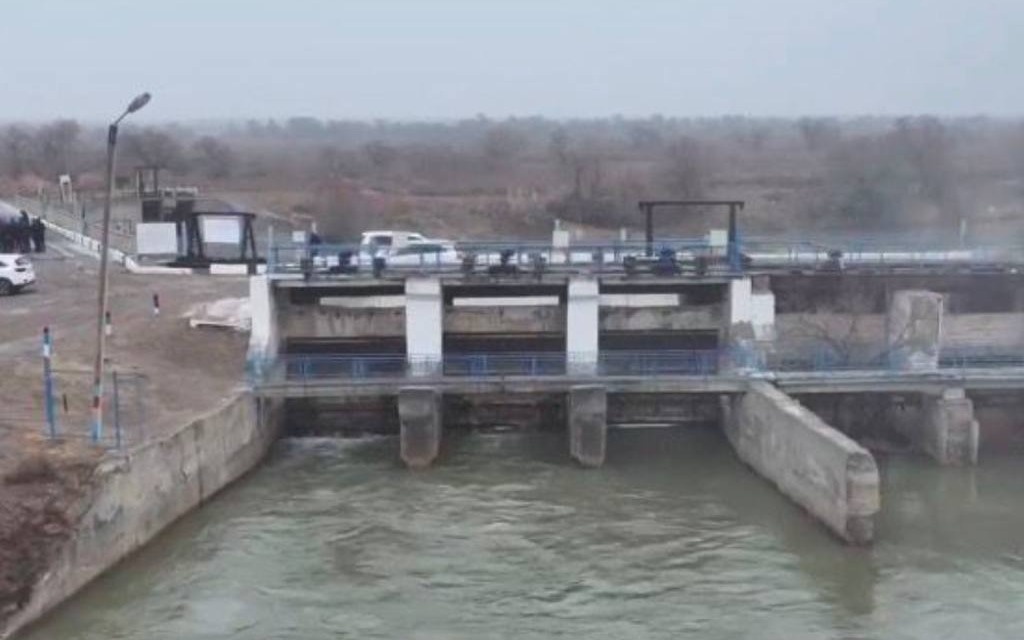 Первую за 40 лет очистку Фурмановского канала завершили в Жамбылской области