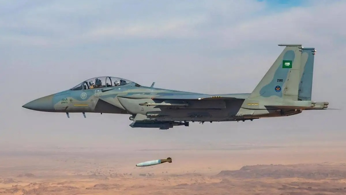 Саудовская Аравия нанесла удары по йеменскому порту