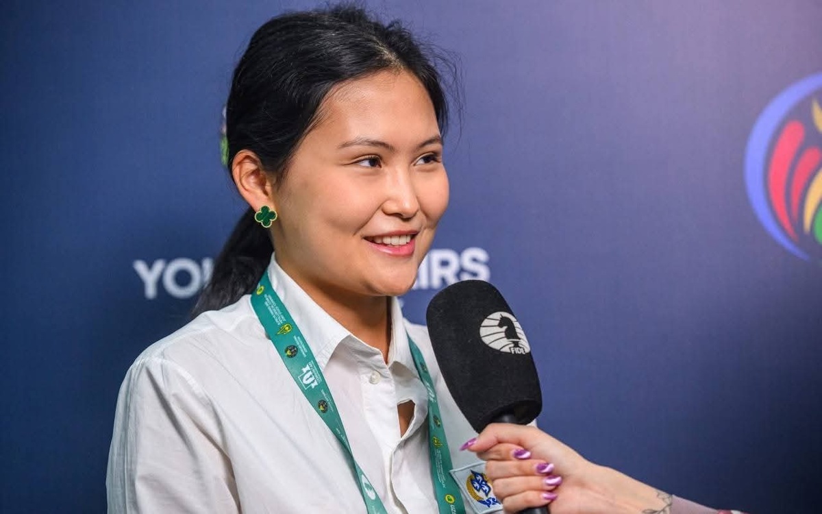 21-летняя Бибисара Асаубаева стала трехкратной чемпионкой мира по блицу: как это было