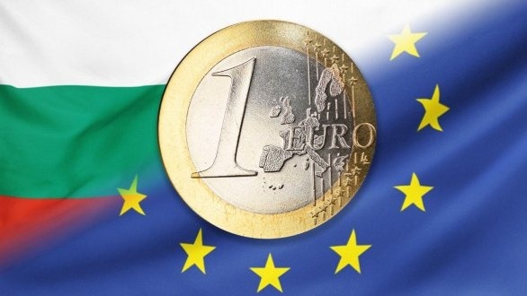 Еще одна страна ЕС с 1 января 2026 года перейдет на евро