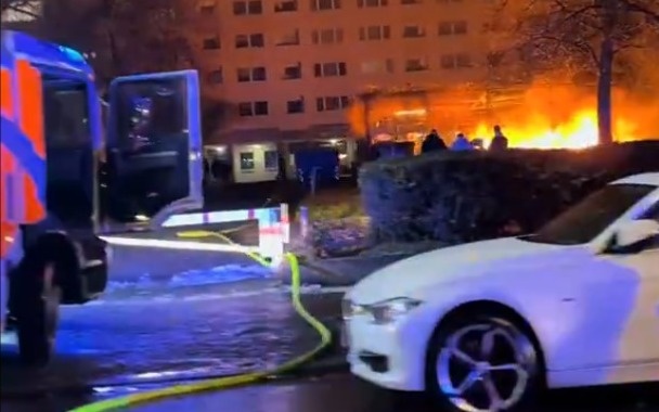 Десятки полицейских в ФРГ были ранены пиротехникой