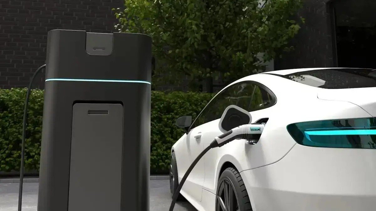 Доля электромобилей на авторынке в Норвегии достигла 95,9%