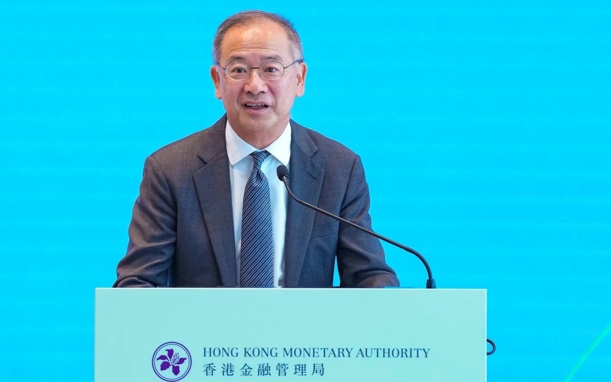 Гонконг расширяет «песочницу» генеративного ИИ на новые отрасли