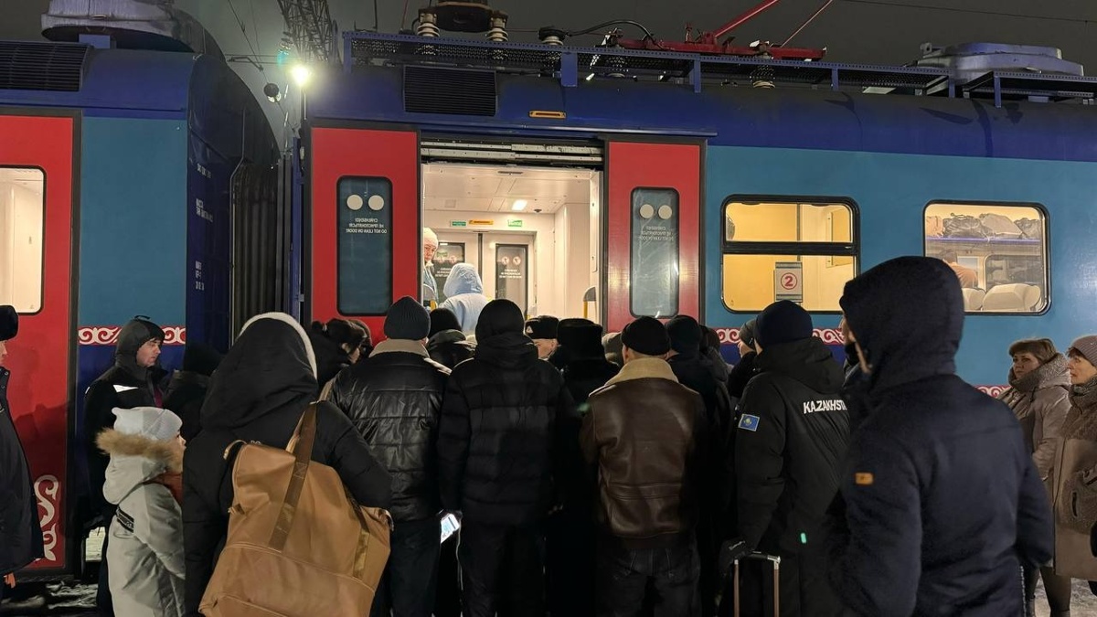 Дополнительные поезда запустили из Акмолинской области в Астану  из-за непогоды