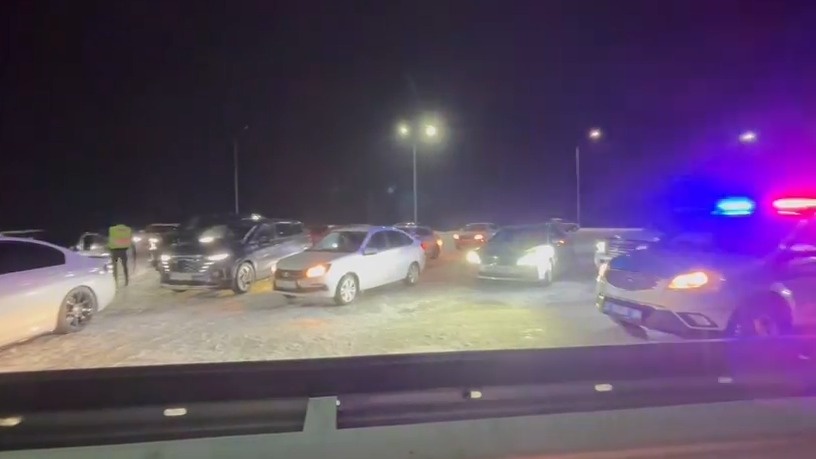 Колонну из тысячи авто сопроводили полицейские по трассе Караганда — Астана