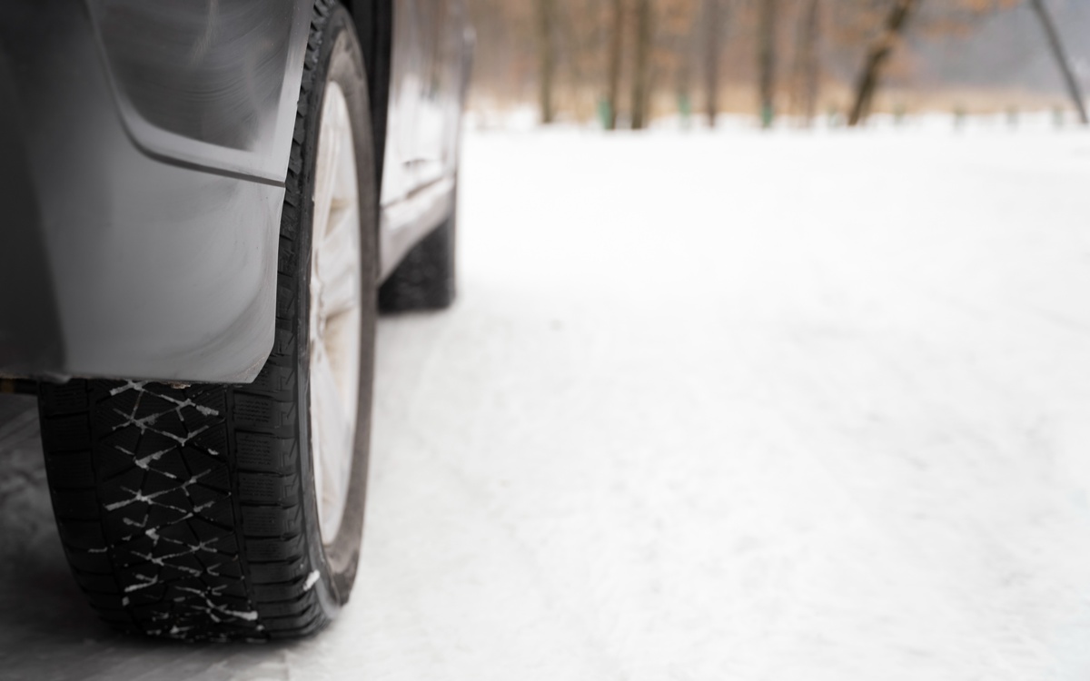 ДТП с участием грузовика произошло на трассе в Акмолинской области, есть погибший