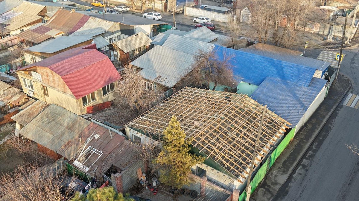 Очередной незаконный объект снесли в Алматы