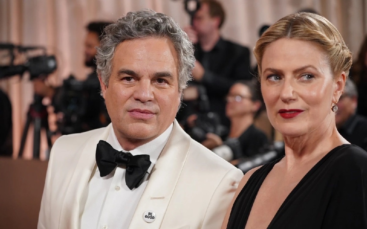 Знаменитости на «Золотом глобусе» надели значки в знак протеста против ICE