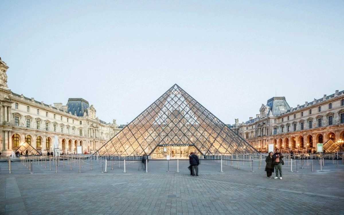 Повышенные цены на билеты в музеи вступают в силу во Франции  для неграждан Евросоюза
