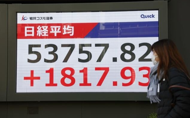 Японская иена обновила 18-месячный минимум