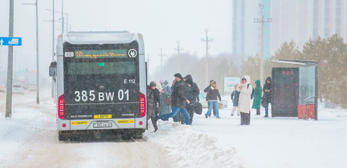 Движение 11 пригородных автобусных маршрутов приостановили в Астане