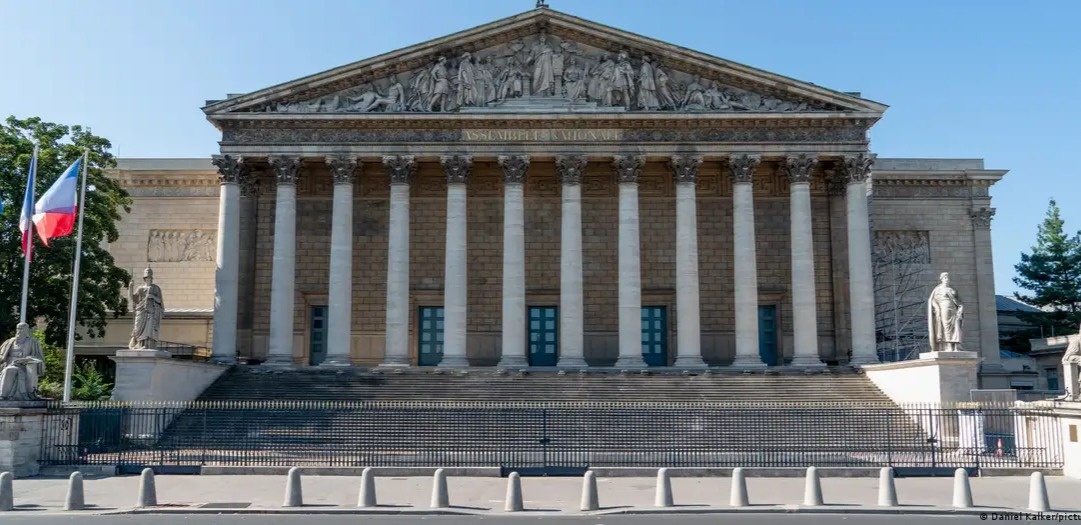 Французский депутат выступила с инициативой о выходе страны из НАТО