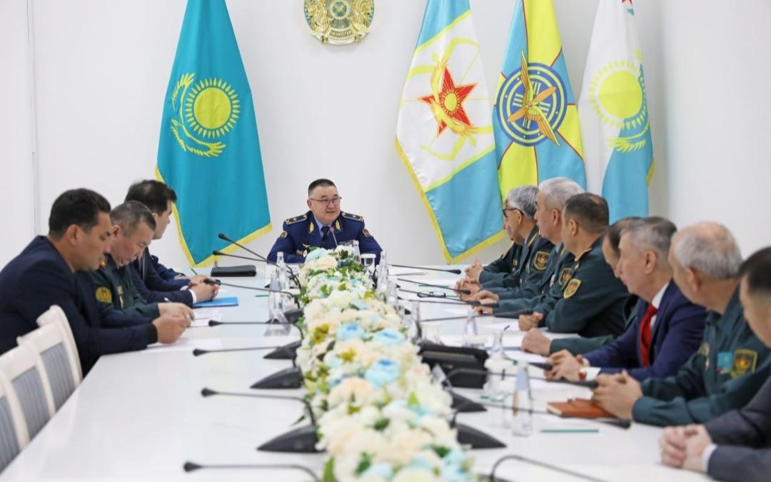 Минобороны РК усиливает соцподдержку армии и вовлекает ветеранов в воспитание молодежи