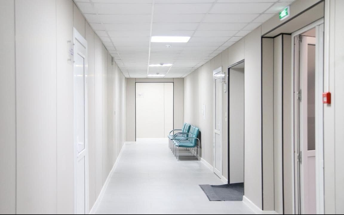 Поликлинику 1971 года постройки в Усть-Каменогорске впервые капитально отремонтировали