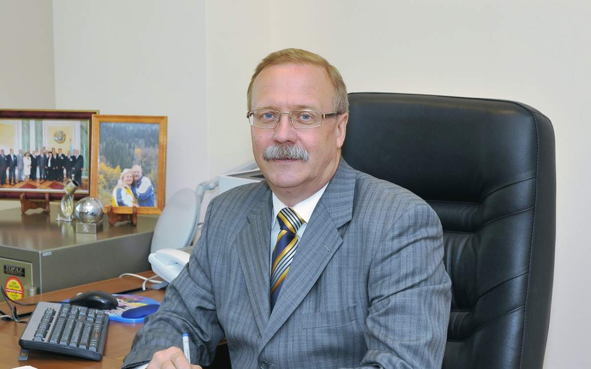 Смысл реформ — укрепление Парламента в триаде высших государственных органов — Виктор Малиновский