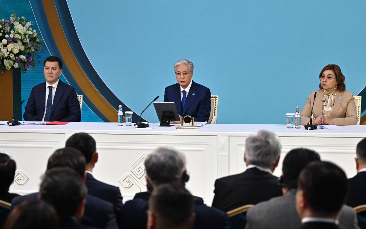 Токаев предложил ввести норму о проведении внеочередных президентских выборов