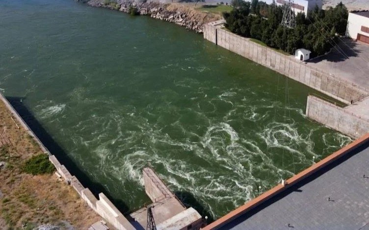 Передать гидротехнические объекты в доверительное управление поручил Глава государства