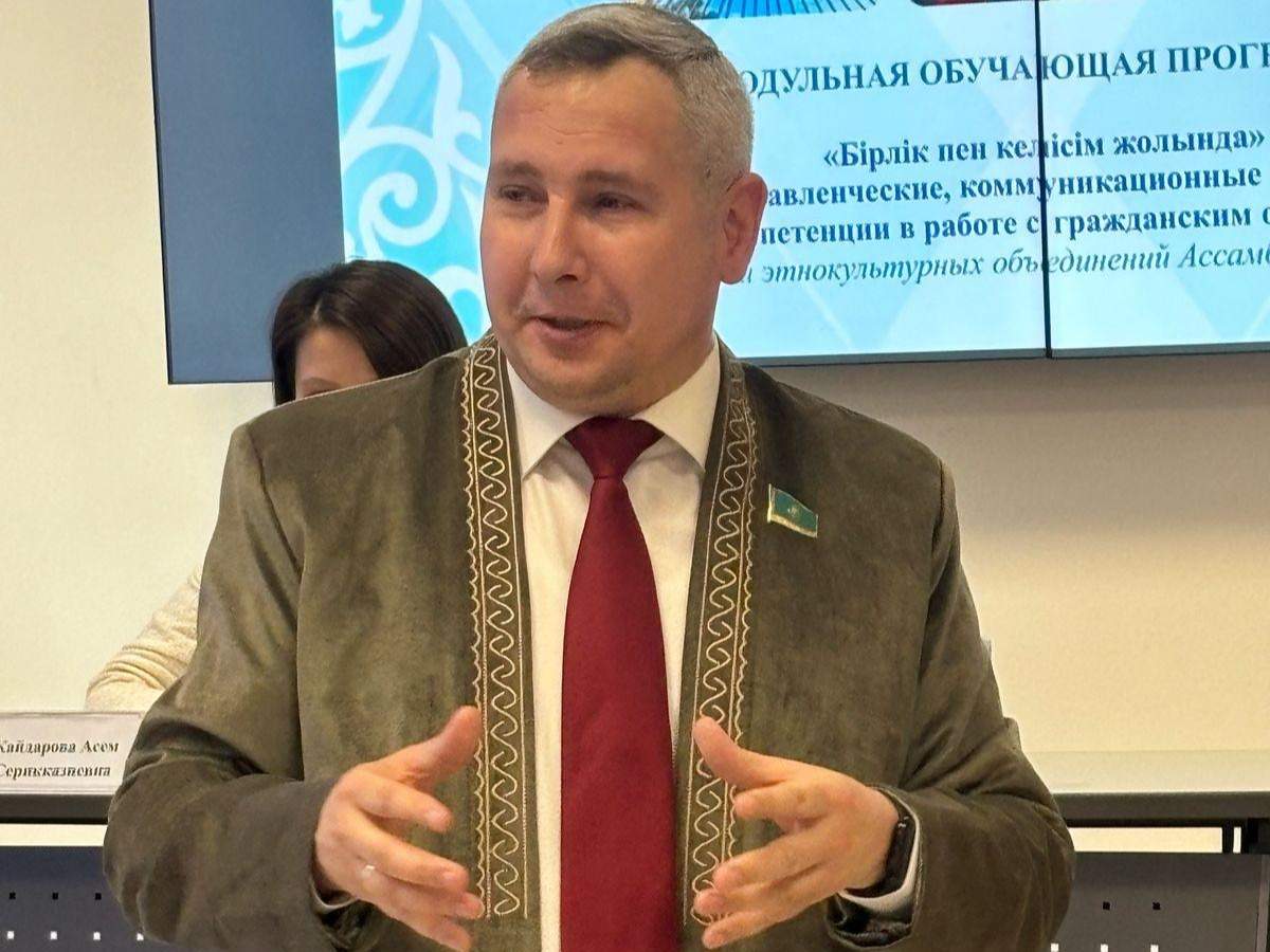 Наша страна стоит на пороге эпохи конституционной модернизации – сенатор Геннадий Шиповских