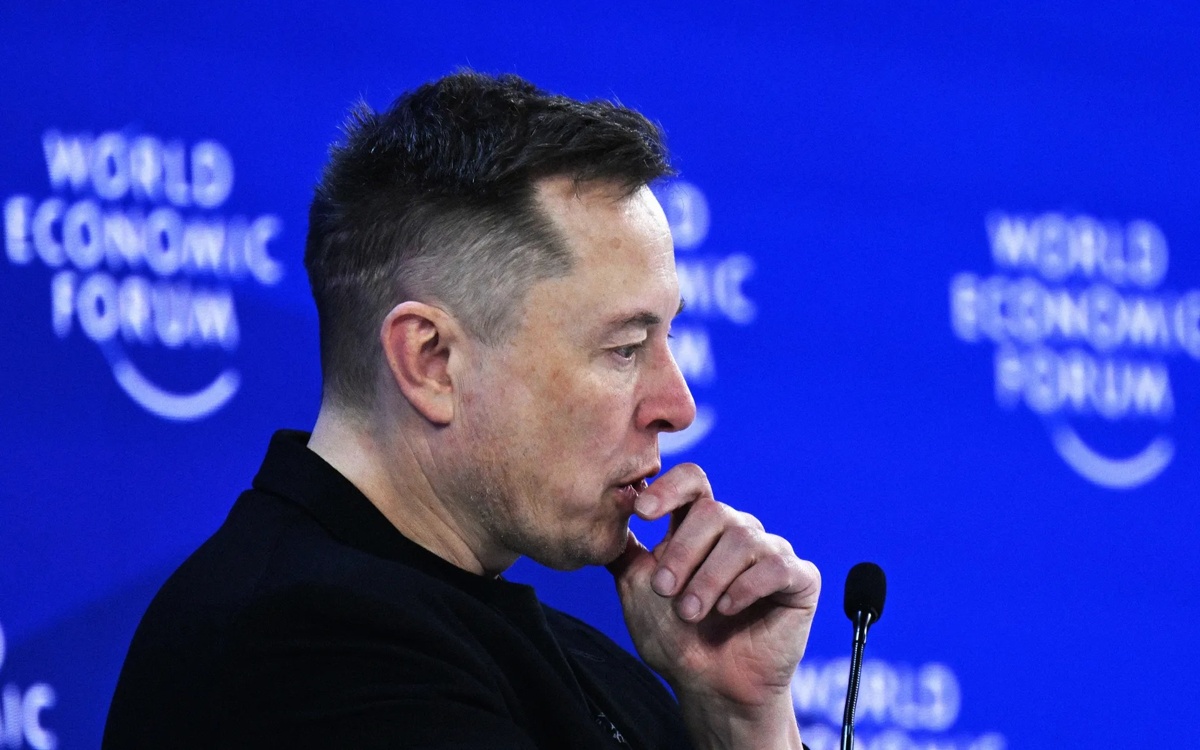ИИ-может-стать-умнее-человечества-к-2031-году-—-Илон-Маск