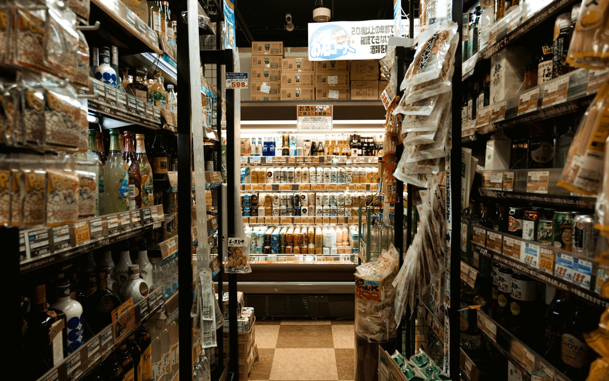 Опасный для здоровья контрафакт на 1,8 млн тенге изъяли в Жамбылской области