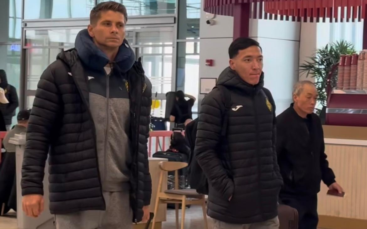 «Кайрат» отправился в Лондон на матч Лиги чемпионов с «Арсеналом»