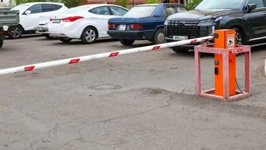 Cуд из-за шлагбаума проиграло ОСИ столичного ЖК