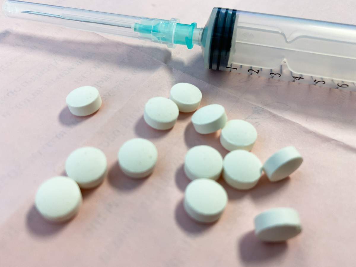 Канал незаконного сбыта сильнодействующих лекарств пресекли в Кокшетау