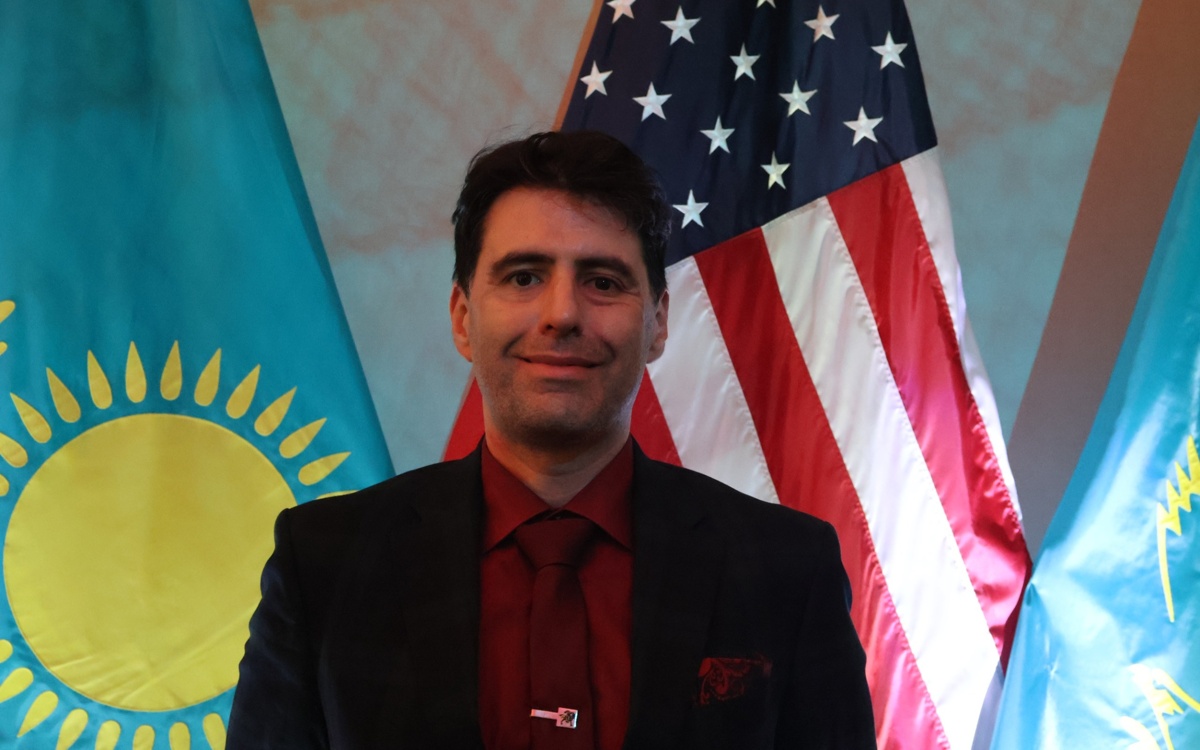 Правительство должно адаптироваться к новым реалиям — американский эксперт