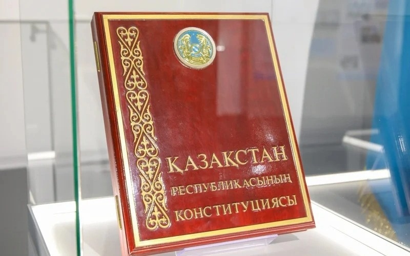 В проекте Конституции прописали новые полномочия Правительства, Курултая и Халық Кеңесі