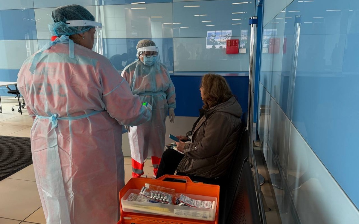 Службы аэропорта Алматы отработали действия при выявлении вируса Нипах