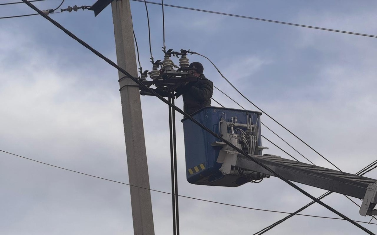 Новые микрорайоны Усть-Каменогорска остались заложниками старых электросетей