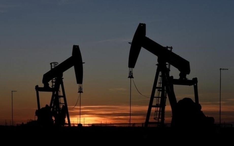 Нефть дорожает на фоне напряженности между США и Ираном