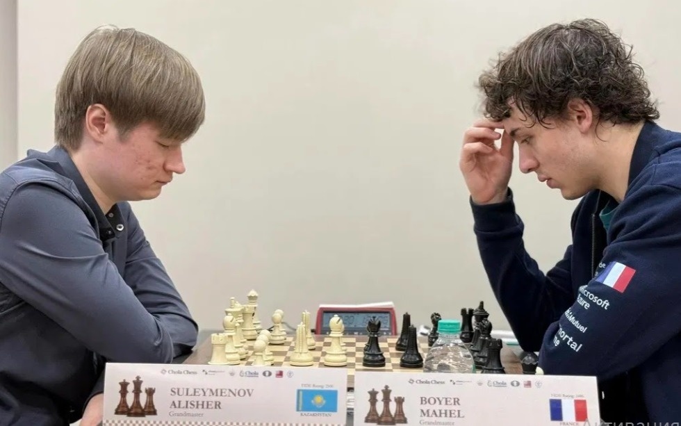 Казахстанский шахматист Алишер Сулейменов одержал яркую победу на турнире в Индии