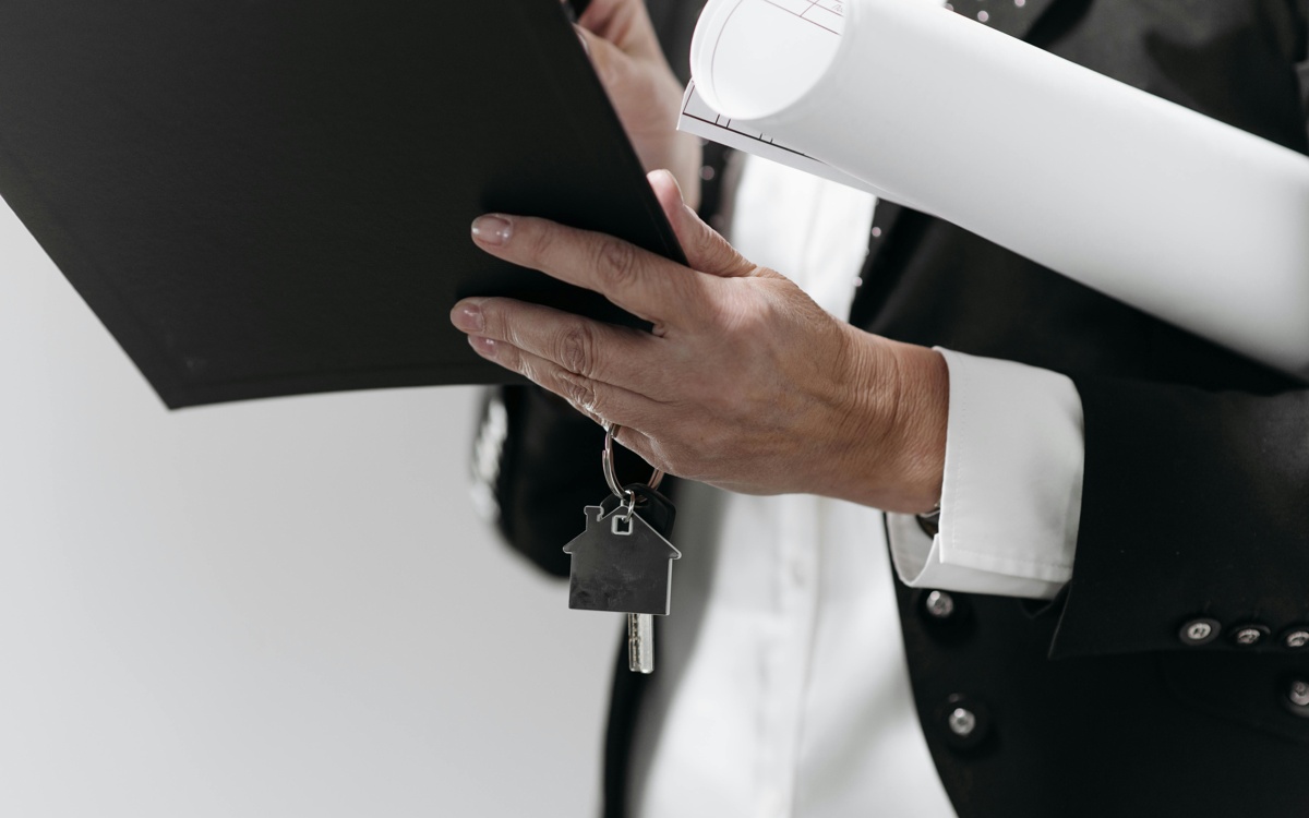 Запрет на выселение из жилья закрепят в новой Конституции