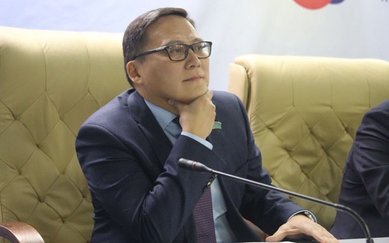 Экс-ректора-МУИТ-в-Алматы-освободили-раньше-срока