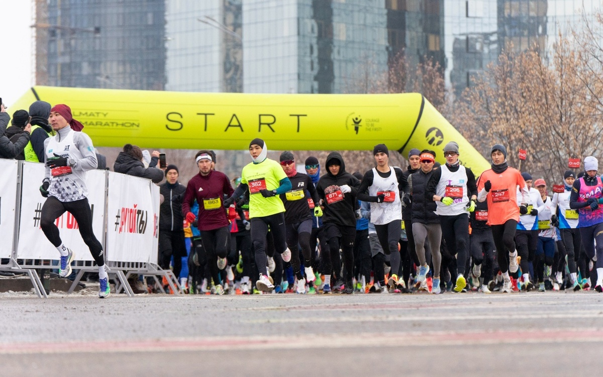 Проспект аль-Фараби в Алматы частично перекроют из-за забега