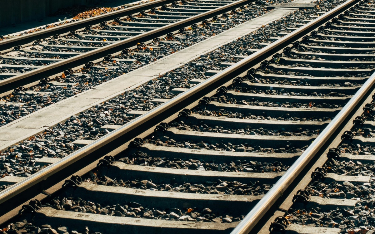 Две цистерны с пропаном сошли с рельсов в Талдыкоргане