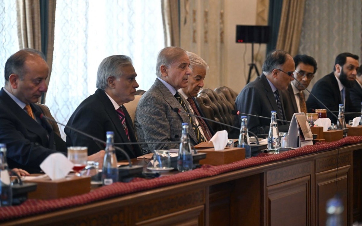 Премьер-министр Пакистана тепло приветствовал Президента Республики Казахстан в Исламабаде